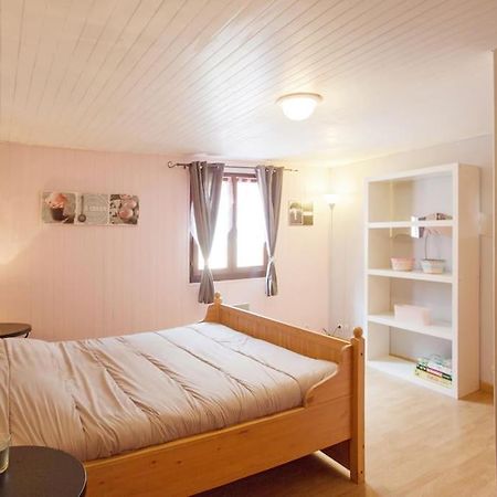 Appartement En Rez De Jardin Et Terrasse Ds Villa 耶尔 外观 照片