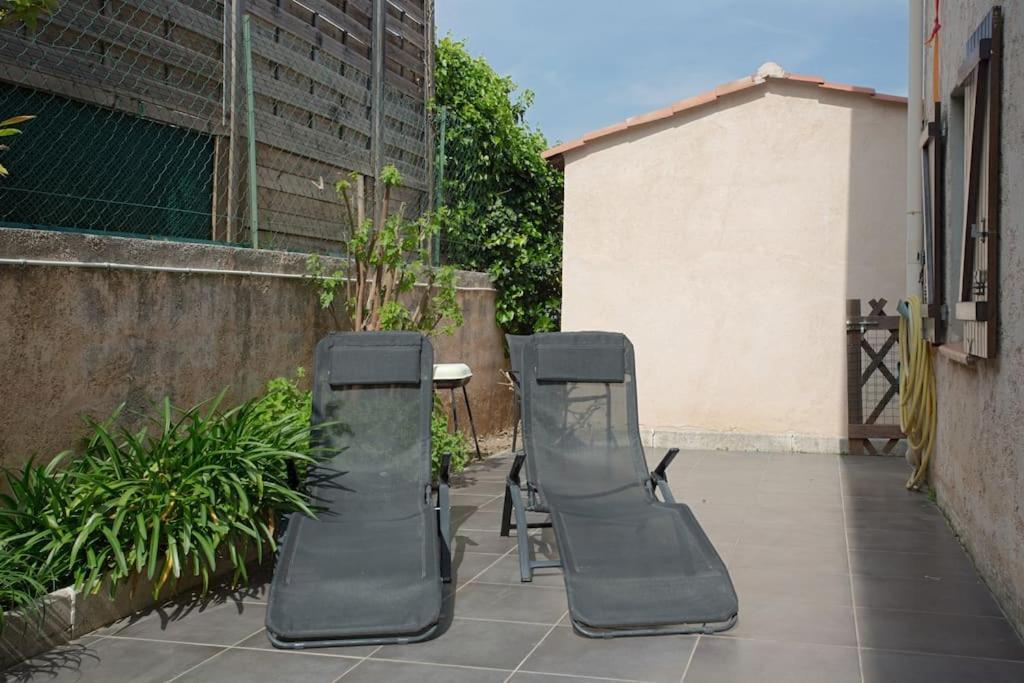 Appartement En Rez De Jardin Et Terrasse Ds Villa 耶尔 外观 照片